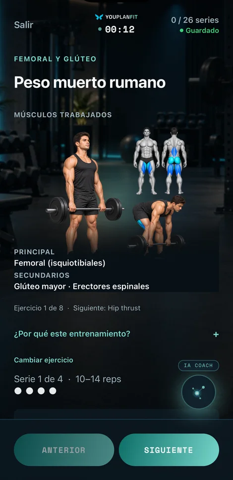 Captura real de un entrenamiento en curso: ejercicio, músculos trabajados y series.